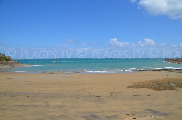 Beach next to port of St Quay Portrieux