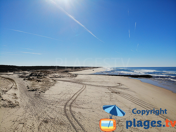 Plage au niveau du courant de Contis