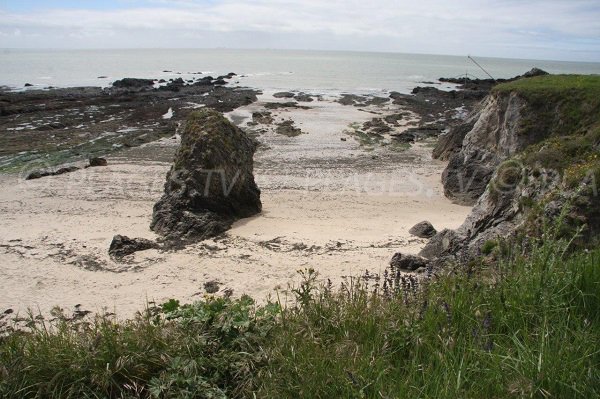 Côte sauvage au niveau de la plage du Convert à Pouliguen