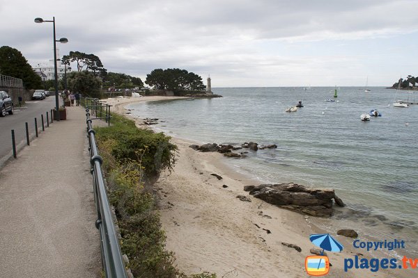 Foto della spiaggia del Coq a Bénodet in Francia