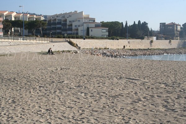  L'accesso alla spiaggia della Corniche di Sète