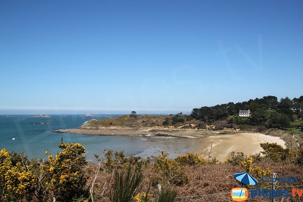 Beach of Cosmeur in Carantec - Brittany