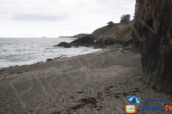 Crique du Cotentin en galets - Planguenoual