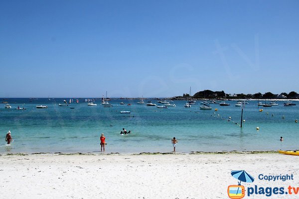 Supervised beach in Brignogan-Plage in France