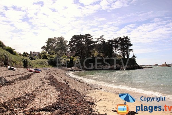 Galets sur la plage de Crec'h Touric à Bréhat