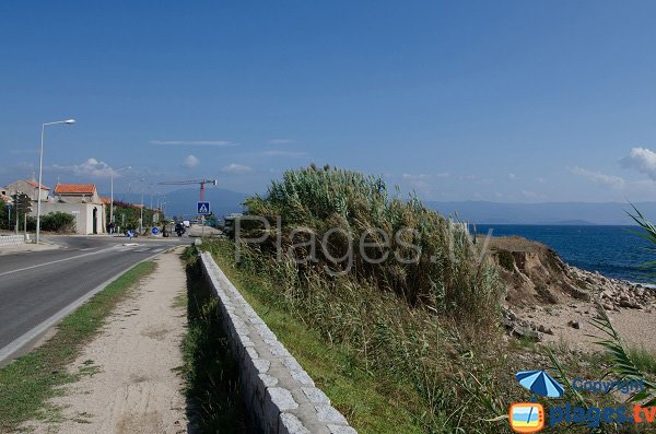 Environnement de la plage des Cretes à Ajaccio