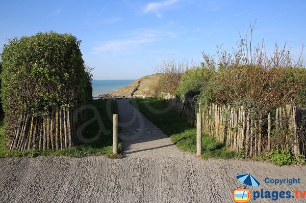 Accesso alla baia della Crevasse in Equihen