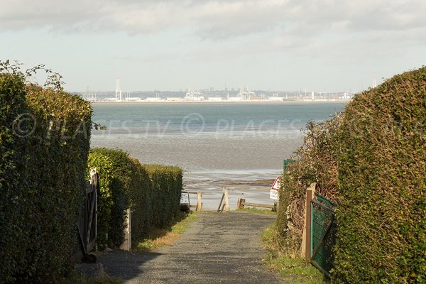 View of Le Havre from the beach of Cricqueboeuf