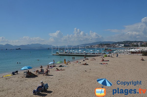 Plage privée du Martinez à Cannes