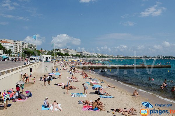 First aid station on the Cannes Croisette beach