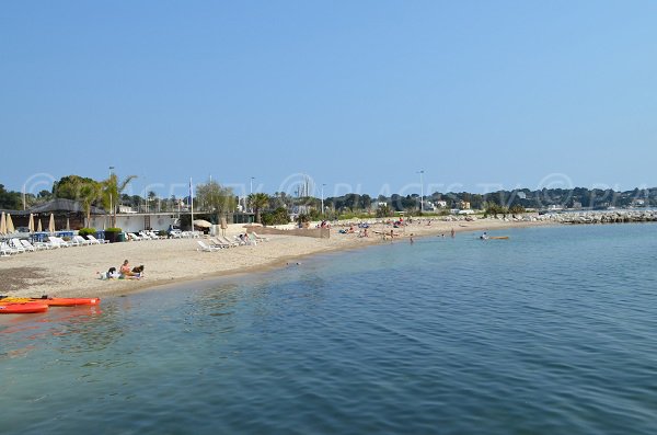 Spiaggia dei Pescatori (privato) e spiaggia del a Juan les Pins