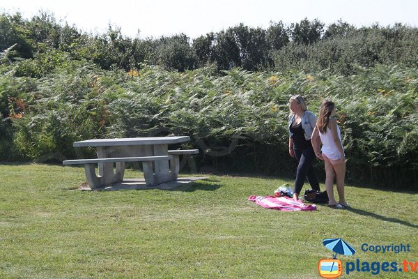 Aire de détente sur la plage des curés