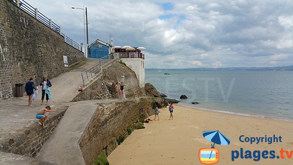 Foto della spiaggia Les Dames a Douarnenez