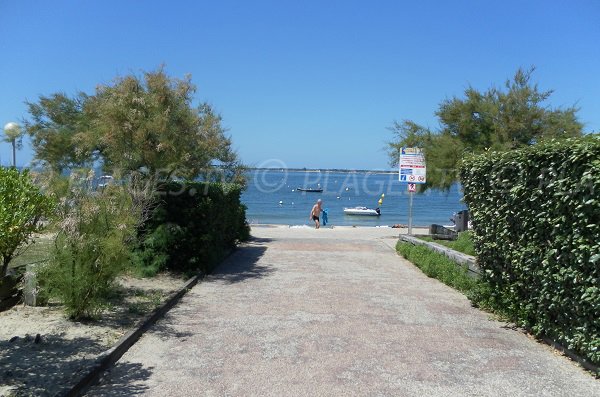 Access to the Daniel Meller beach in Pyla sur Mer