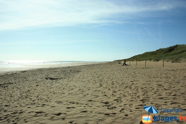 Davière beach in St Jean de Monts towards North