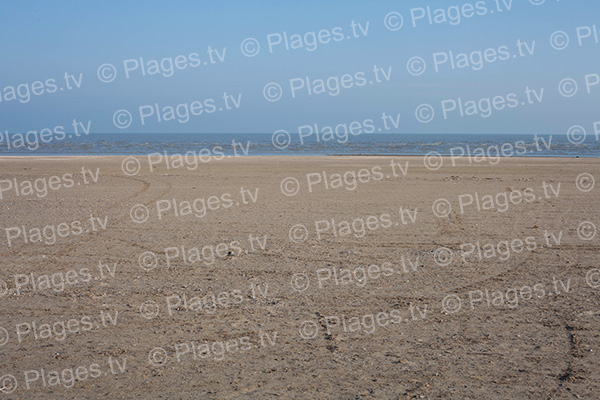 Plage de sable à Cherrueix