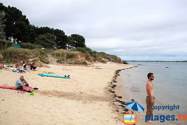 Strand für Entspannung und Freizeitaktivitäten