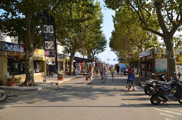 Shops in the area of Débarquement beach of the Croix Valmer