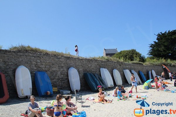 Fortifications de la plage de Deuborh à Sauzon