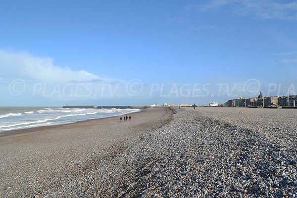 Photo of the Dieppe beach in France