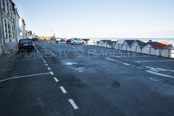 Parking of the beach of the East Dike of Luc sur Mer