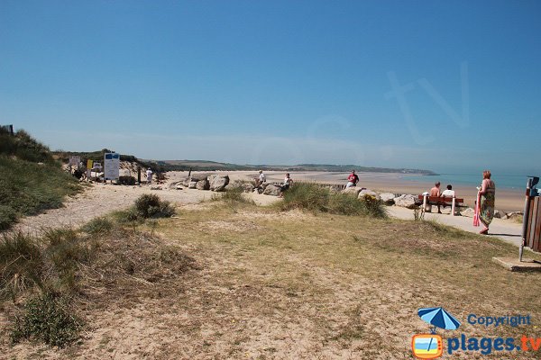 Beach in Wissant and view on Cap Gris Nez