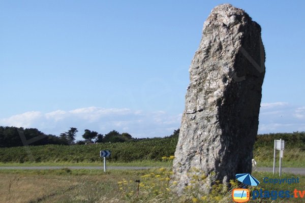 Menhir à proximité de la plage de donnant - Belle Ile