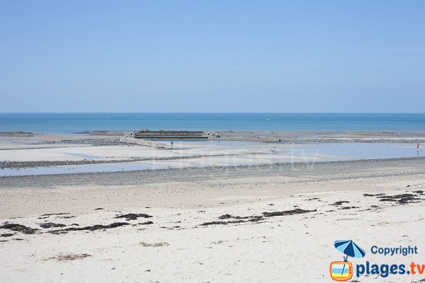 Piscine sur la plage de Donville