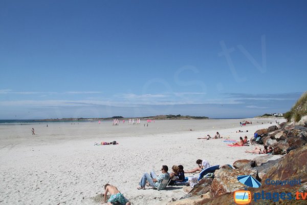 Photo de la plage du Dossen à Santec