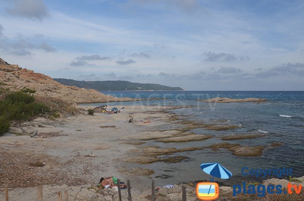 Rochers autour du Cap Taillat