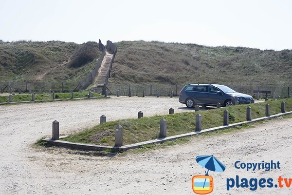 Parking et dune de la plage de St Georges de la Rivière