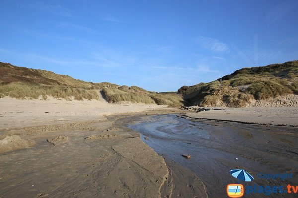 Accès à la plage d'Ecault