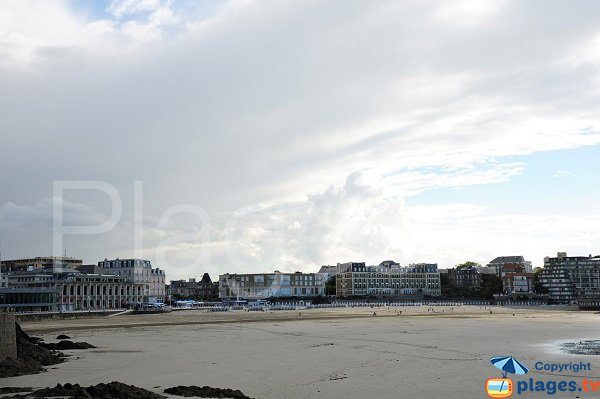 Grande plage à Dinard