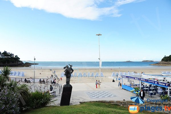 Photo de la plage de l'écluse à Dinard