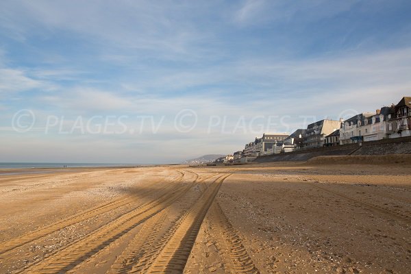 Photo of the Ecole de Voile beach in Cabourg