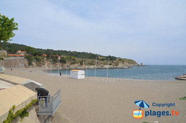 Photo de la plage des Elmes en mai