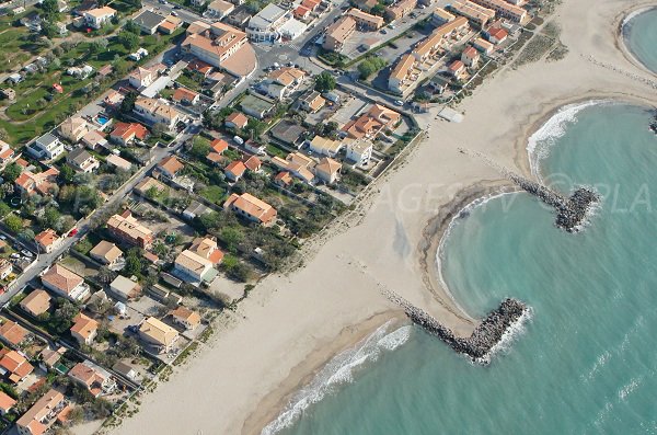 Anse de la plage de l'entrée à Frontignan