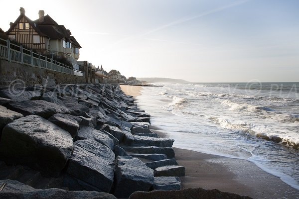 Plage à l'entrée de Blonville sur Mer