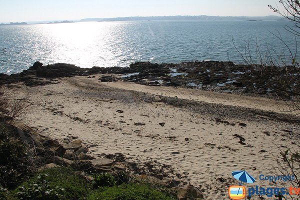 Plage à l'Est de l'ilot de Sainte Anne à St Pol de Léon