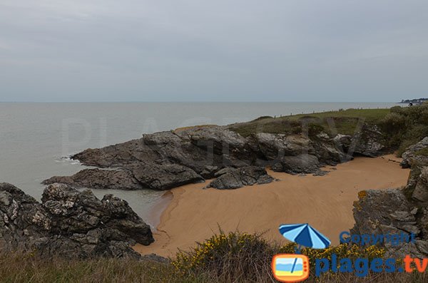 Crique entre les plages de Fontenis et de l'étang - Pornic