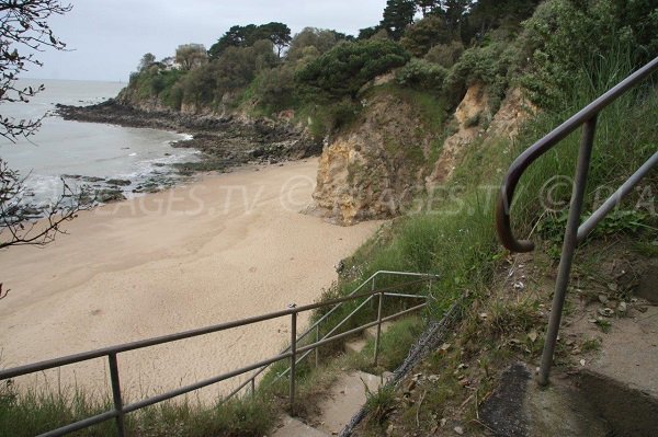 Access to St Eugène beach - St Nazaire