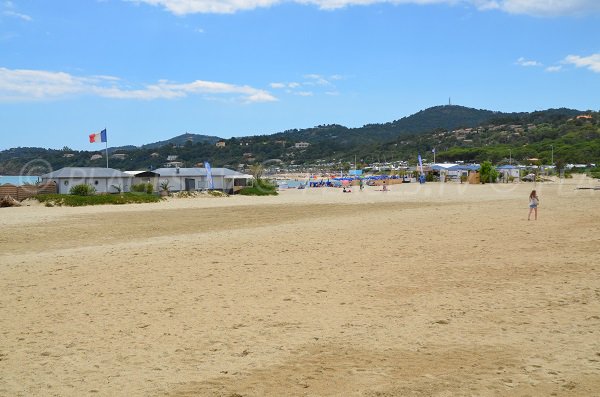 Volleyball on the Bormes les Mimosas beach