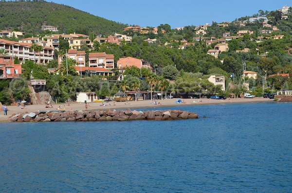 Vue sur la partie Est de la plage de la Figueirette