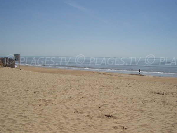 Beach near the center of La Tranche sur Mer