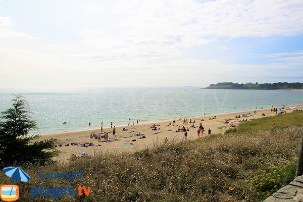 Plage côté océan à Arzon - Fogeo