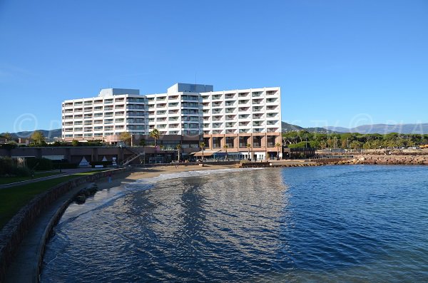 Plage de Fon Marina de Mandelieu