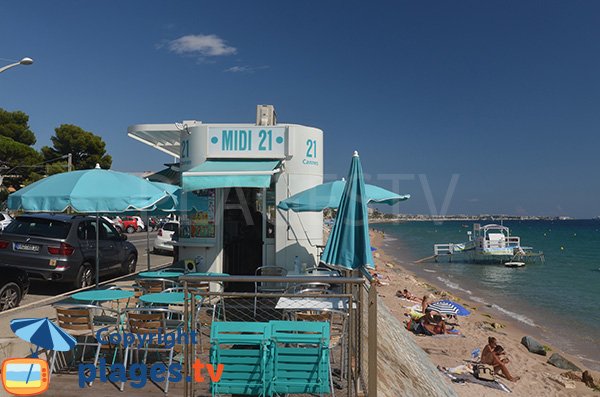 Snacks sur la plage du Midi et de Font de Veyre - La Bocca