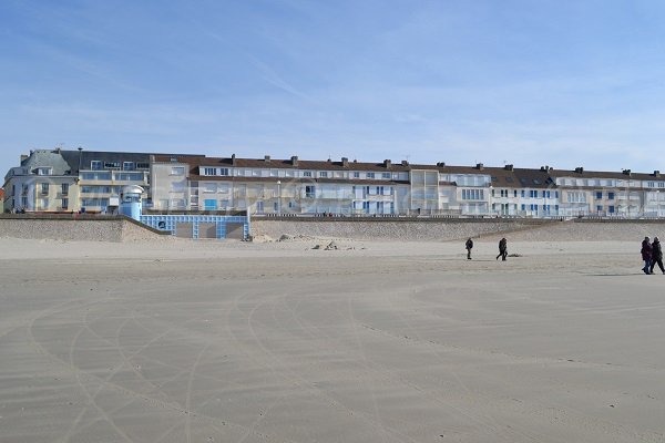 Front de mer de Fort Mahon vue depuis la plage