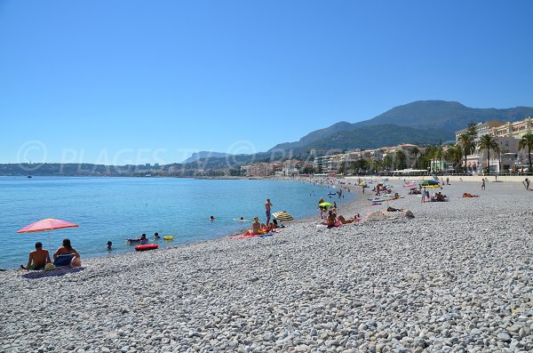 Strand Fossan in Menton mit Blick auf den Cap Martin