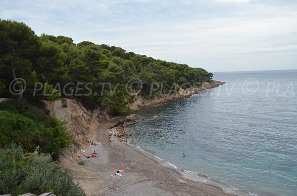 Plage de gravillons des Fossettes